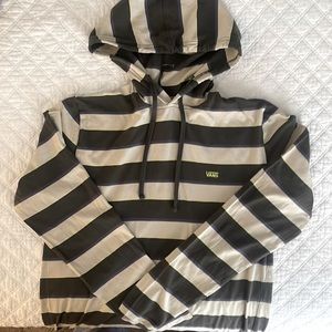 Van’s hooded long sleeved top.